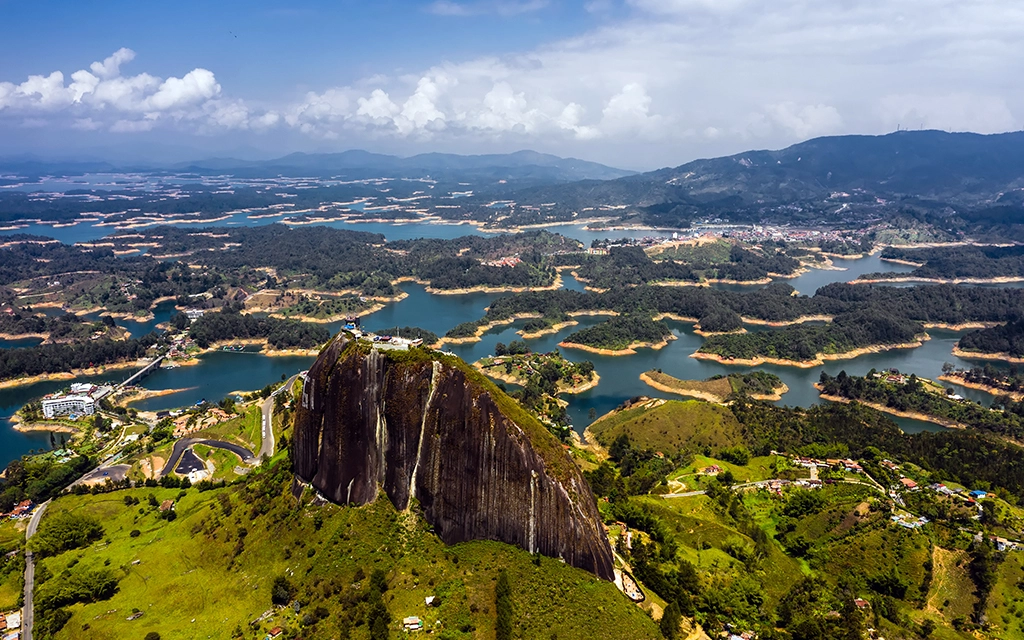 No momento, você está visualizando O turismo sobe como o segundo maior motor econômico da Colômbia