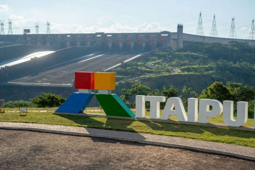 No momento, você está visualizando Brasil e Paraguai Redefina o Acordo de Energia de Itaipú