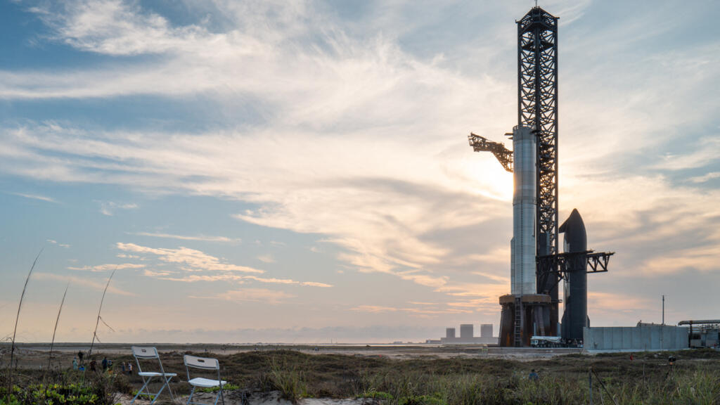 No momento, você está visualizando Musk diz que o Starship de partir para Marte no final de 2026, carregando Tesla Bot