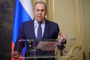 Leia mais sobre o artigo Lavrov adverte as propostas da paz da Europa.