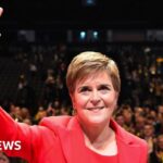 Sturgeon continua sendo o maior nome da política escocesa