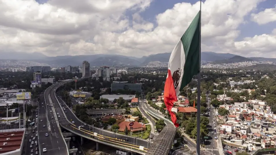 No momento, você está visualizando A inflação mexicana chega de até 3,77% em fevereiro, à medida que o corte de taxas tende