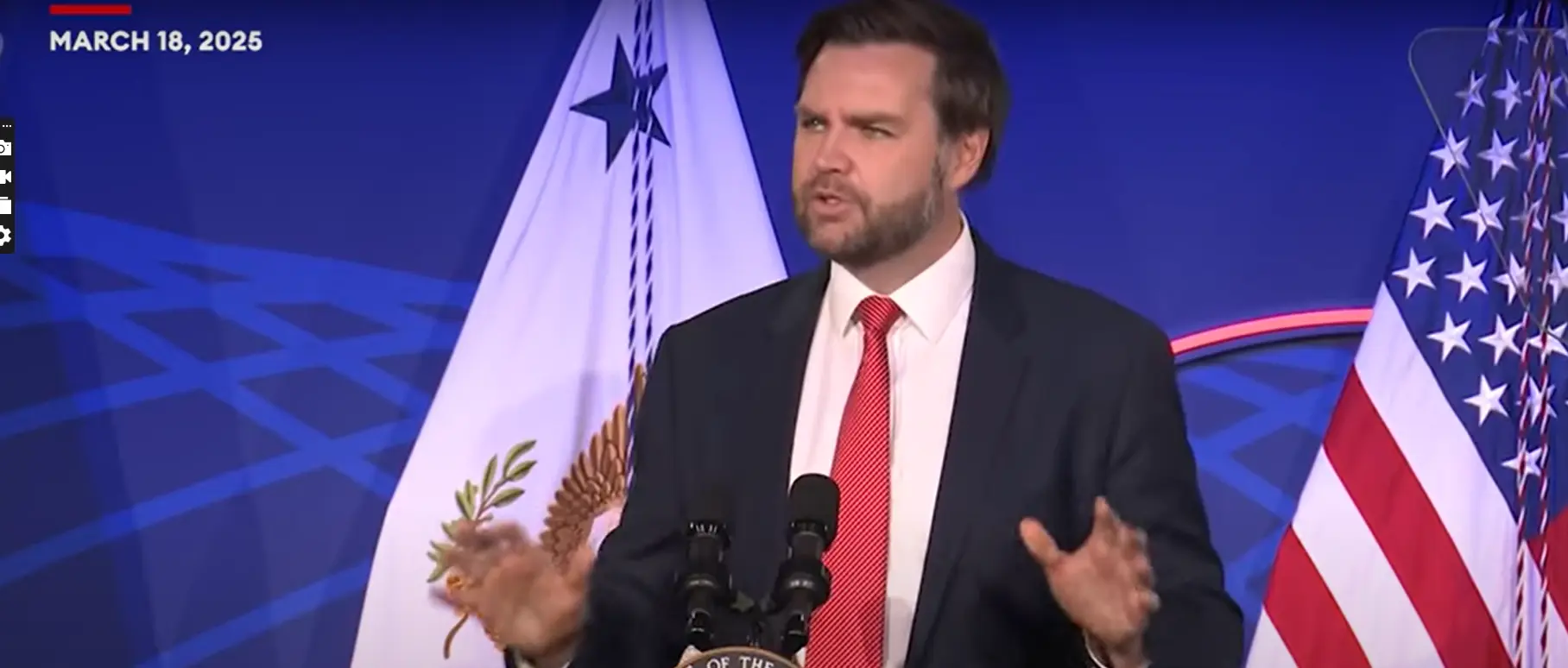 No momento, você está visualizando O chamado urgente de JD Vance para reviver a indústria americana no Dynamism Summit