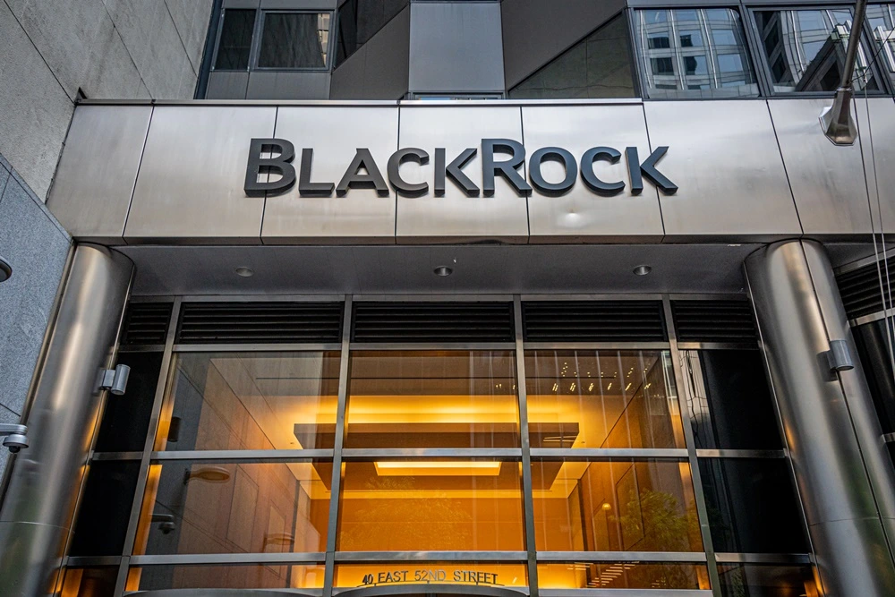 No momento, você está visualizando BlackRock termina alvos de diversidade, se concentra novamente na estratégia de força de trabalho baseada em mérito