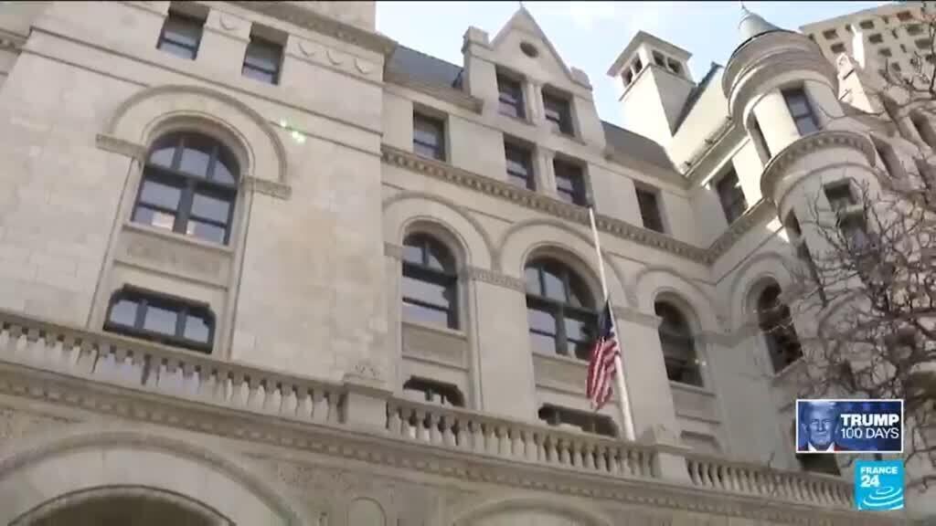 No momento, você está visualizando ‘Nada mais sagrado nos EUA do que o direito de criticar, discordar e desafiar o governo no tribunal’