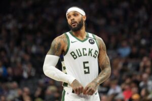 Leia mais sobre o artigo A mudança de linha de Bucks configura a noite de carreira para Gary Trent Jr.