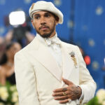 Met Gala presta homenagem a ícones da moda negra e estética da dândi