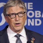 Bill Gates planeja doar a maior parte de sua fortuna até 2045, Blasts Musk