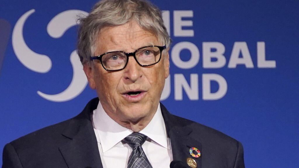 No momento, você está visualizando Bill Gates planeja doar a maior parte de sua fortuna até 2045, Blasts Musk