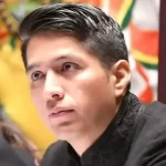 Fraturas do cenário político da Bolívia como presidente do Senado lança a oferta presidencial
