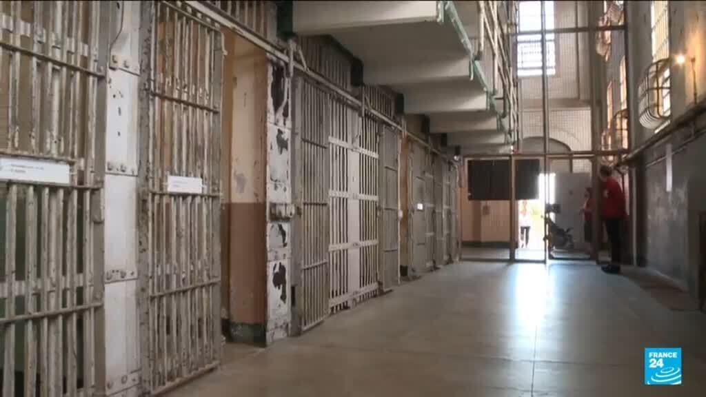 No momento, você está visualizando Trump ordens reabrindo da prisão de Alcatraz