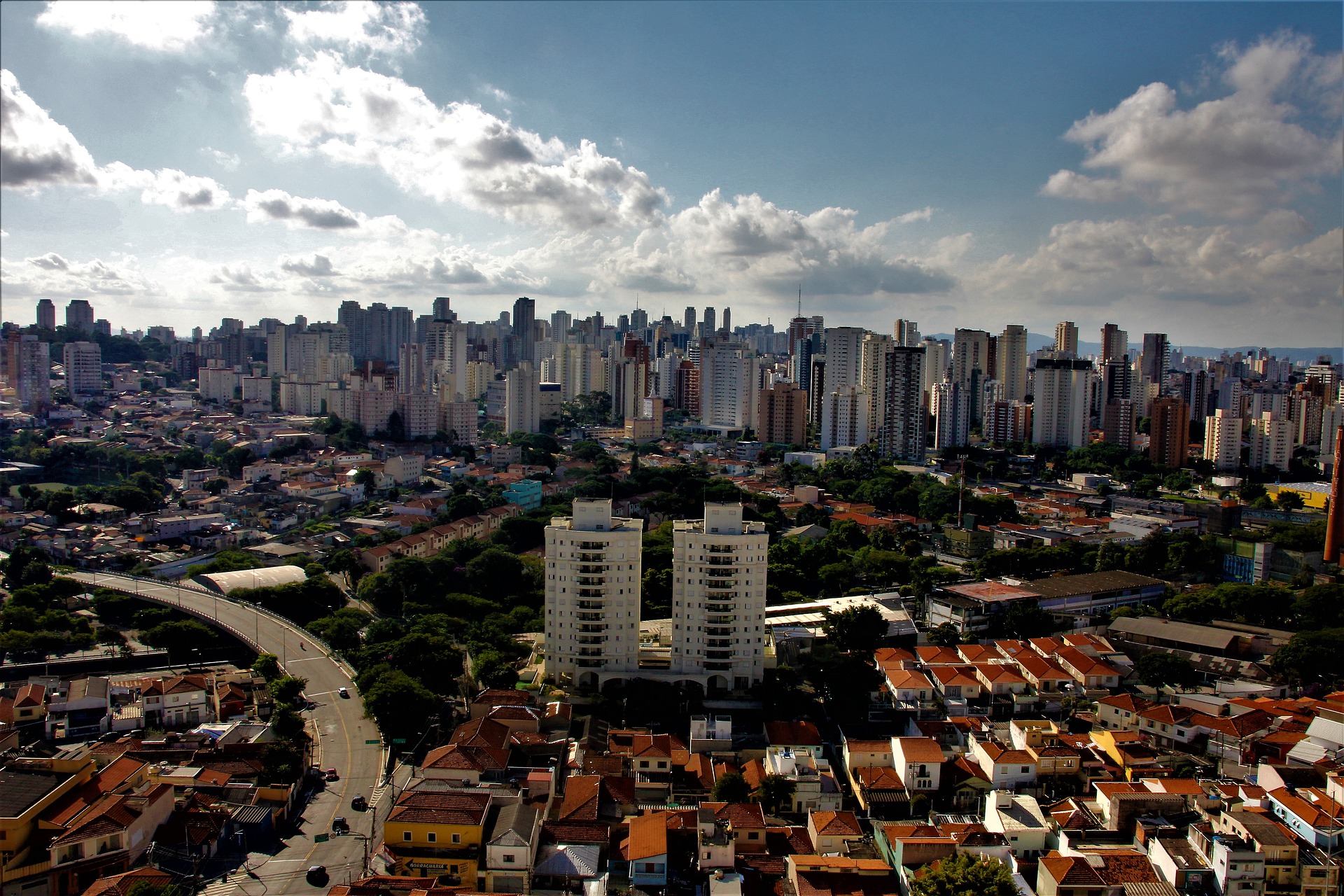 No momento, você está visualizando São Paulo se move para limitar os preços da habitação social e proibir aluguel